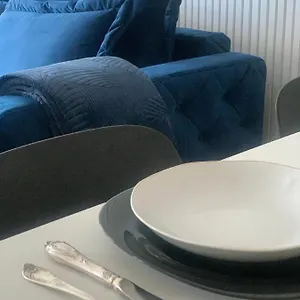 https://wilanw-villa-resorowa-28.warsawhotelspoland.com